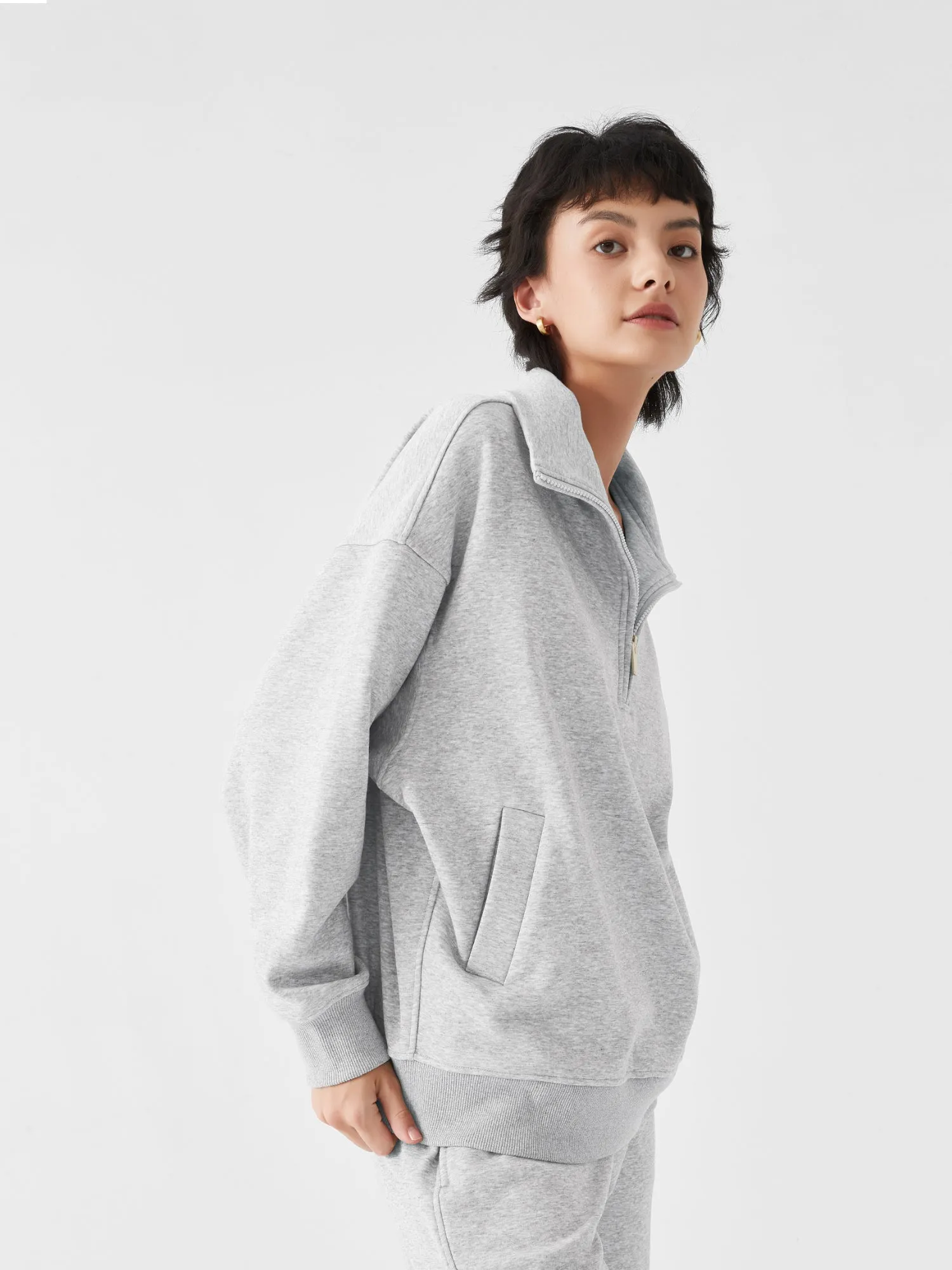 Cubby Half Zip-up Sweatshirt, Oversized