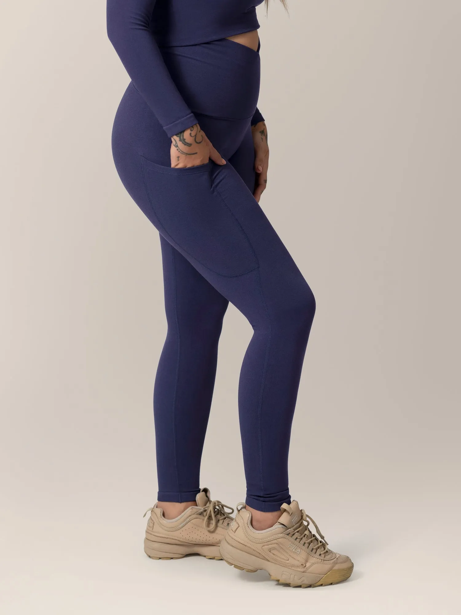 Sublime®️ Bamboo Maternity & Postpartum Crossover Legging | Navy