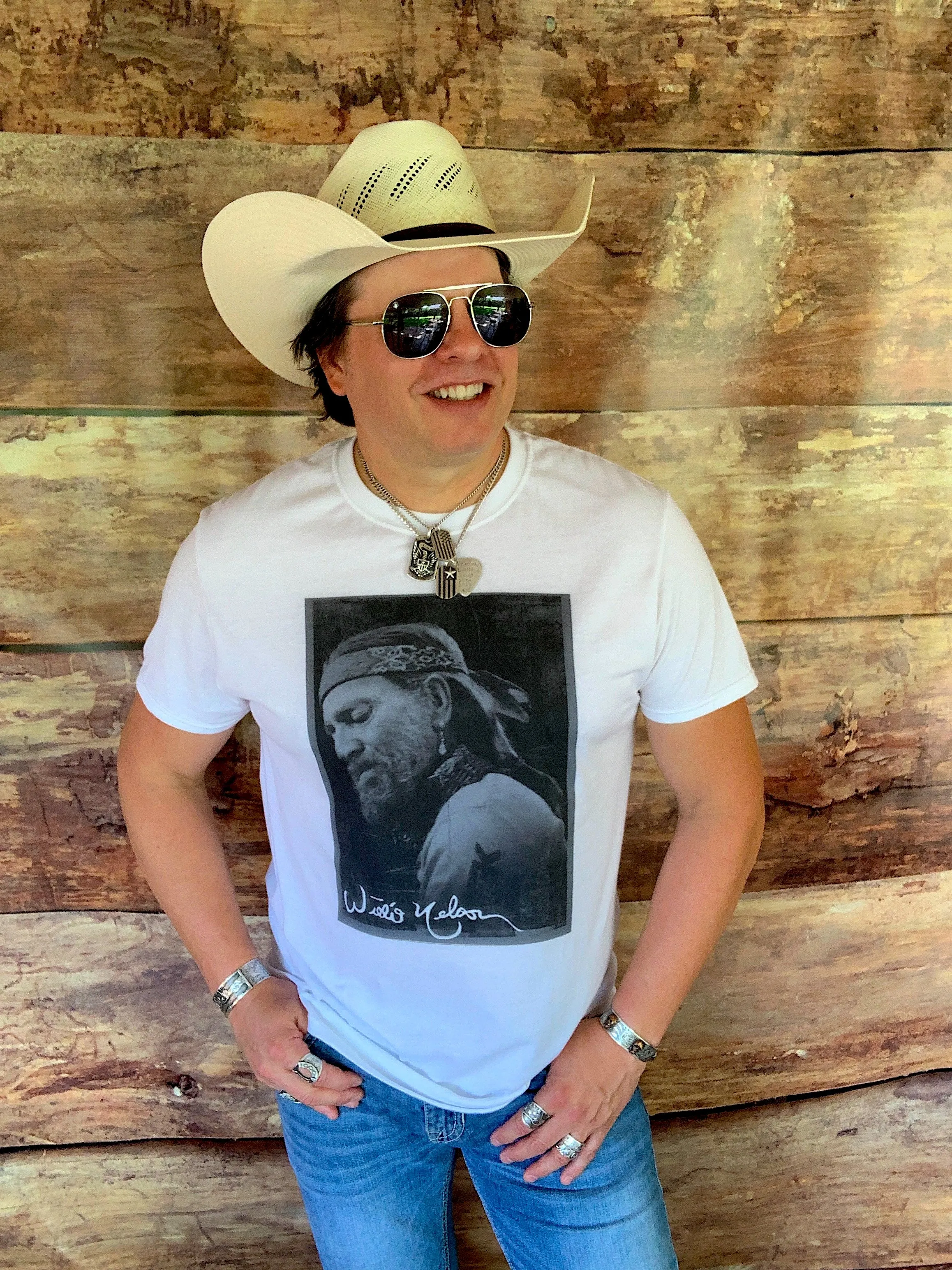 T-Shirt, Willie Nelson in Concert, Unisex Tee - SALE!